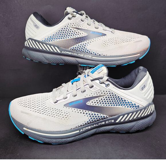 Brooks Men 11.5 Comfy footwear main image 11